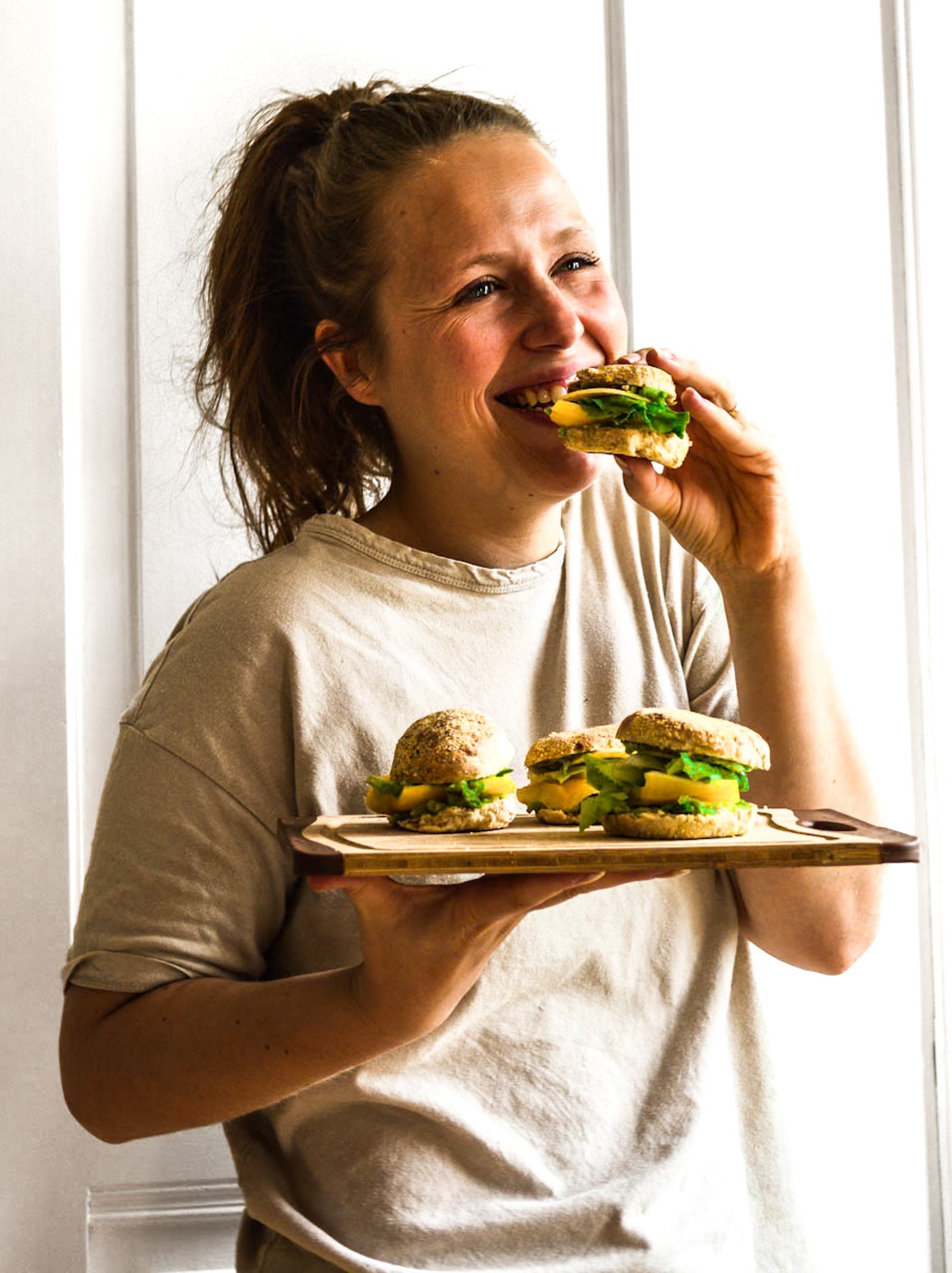 SarahVanessa-Schneider-profilephoto03